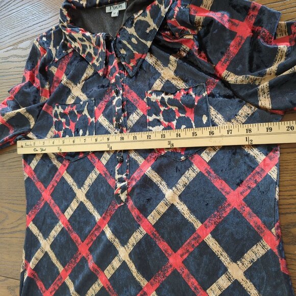 Paris Hues Womens Velvet‎ Blouse M Long Sleeve Button-Up Shirt Leopard Checkered - Picture 9 of 12